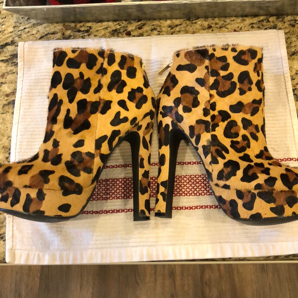 Leopard boots - Picture 4 of 6